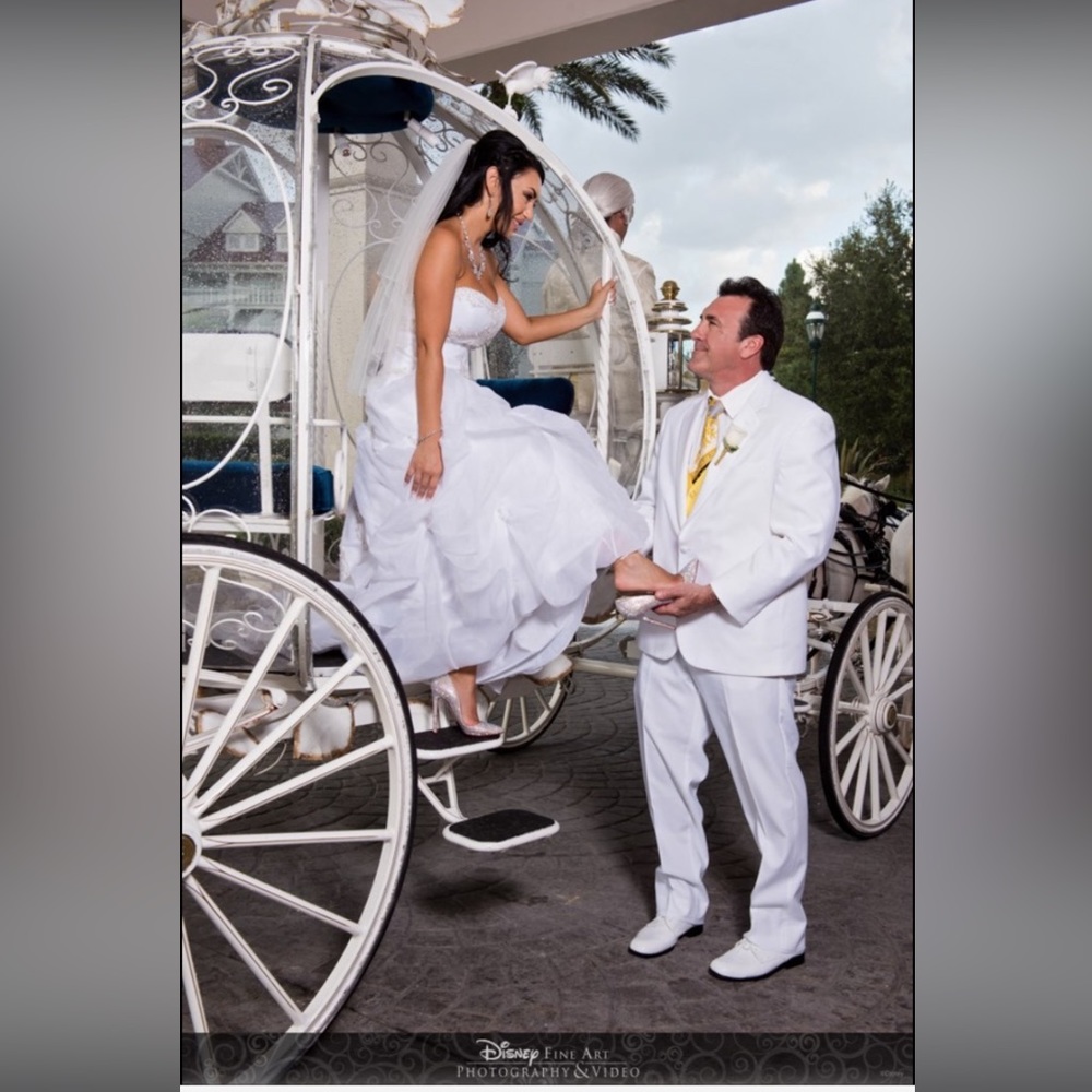 Swarovski Crystal Wedding Dress Private Label by G - Picture 2 of 12